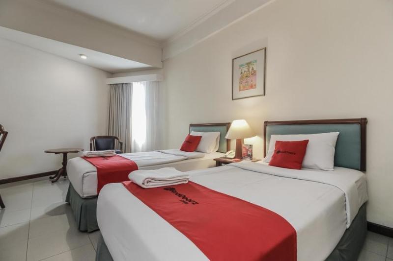 Hotel Reddoorz Near Monumen Nasional